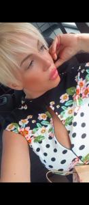 671140467: Chica busca chico en Barcelona