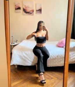 614714478: Chica busca chico en Barcelona