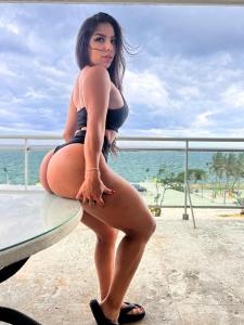 671137387: Chica busca chico en Mallorca