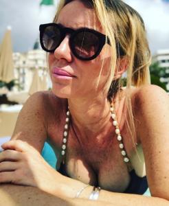 611378756: Chica busca chico en Alicante