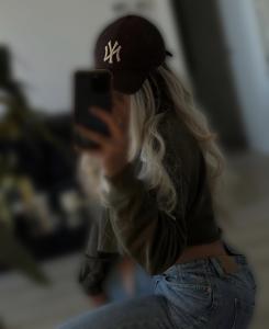 644505025: Transexual en Barcelona