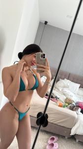 610185144: Chica busca chico en Madrid