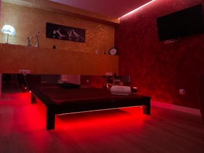 Chica busca chico en Madrid: 