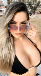 Chica busca chico en Tenerife: 