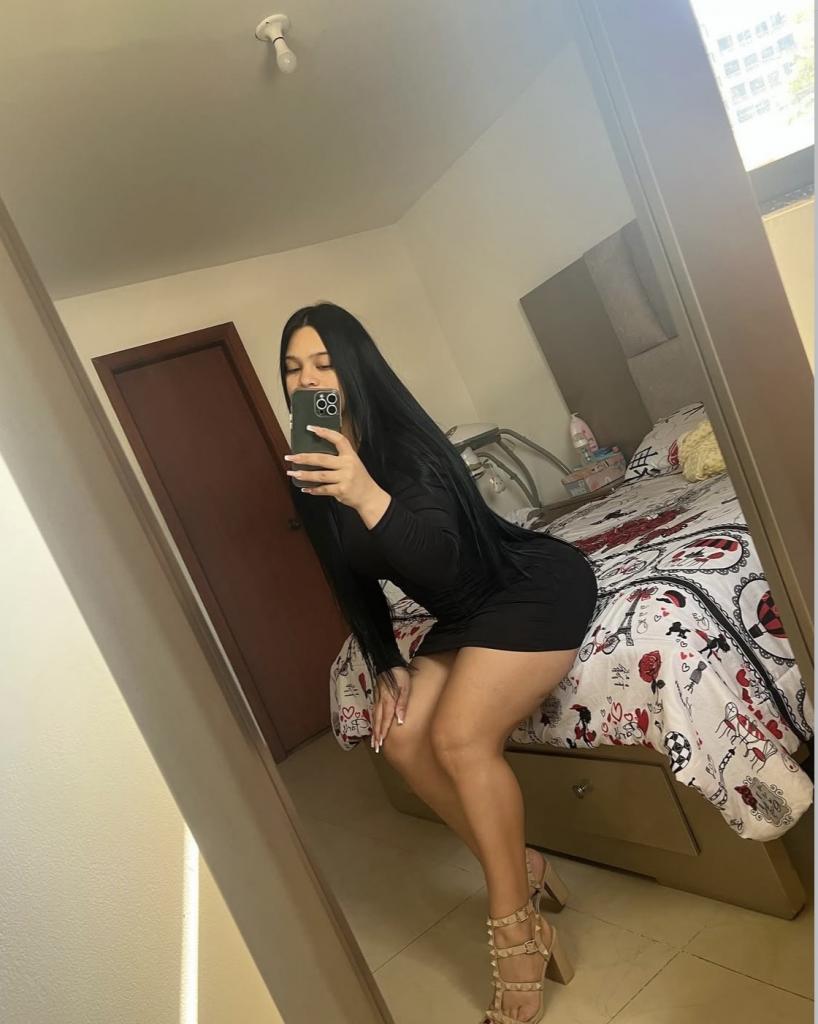 611277256: Chica busca chico en Menorca