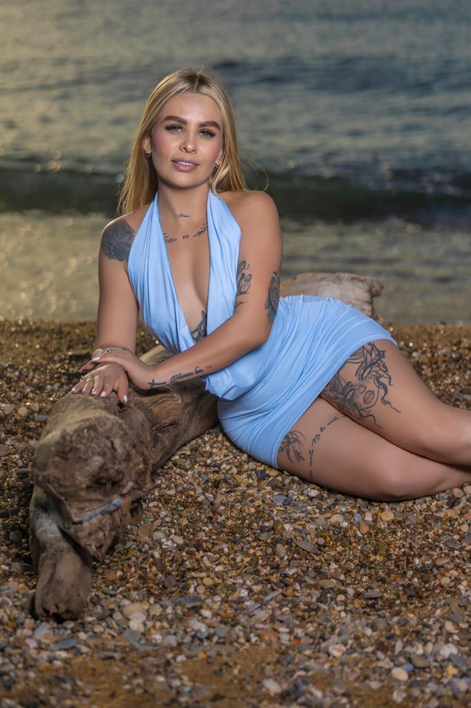 600830487: Chica busca chico en Barcelona