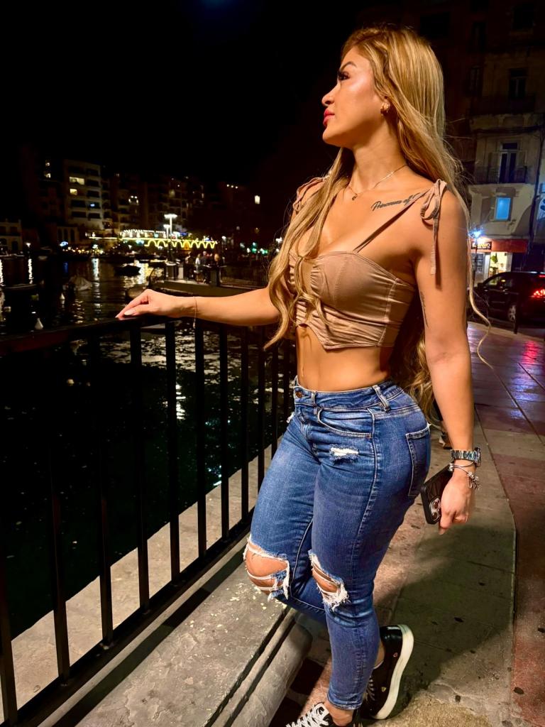 Chica busca chico en Málaga: 