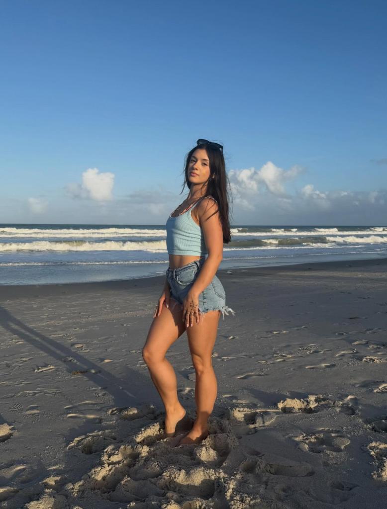 603393414: Chica busca chico en Alicante