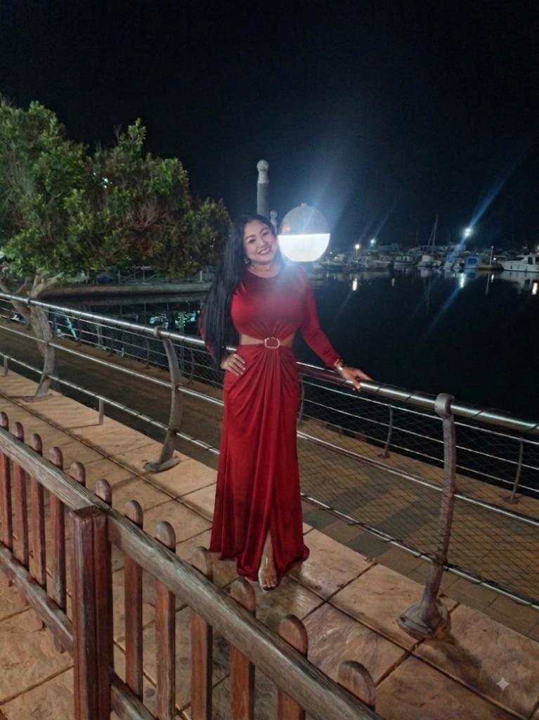 Chica busca chico en Almería: 