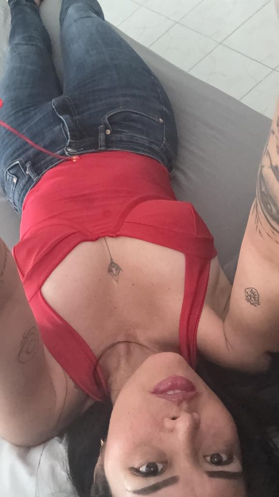 692171874: Chica busca chico en Las Palmas