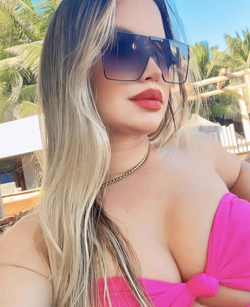 677646942: Chica busca chico en Huelva