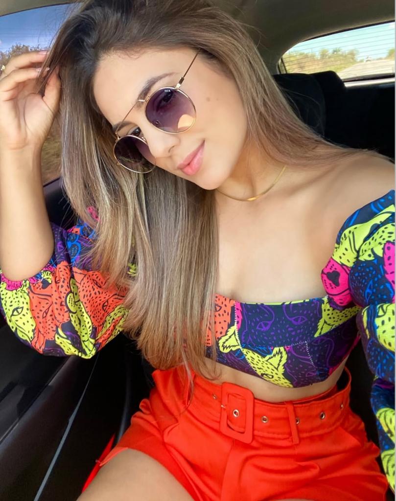 634085447: Chica busca chico en La Coruña