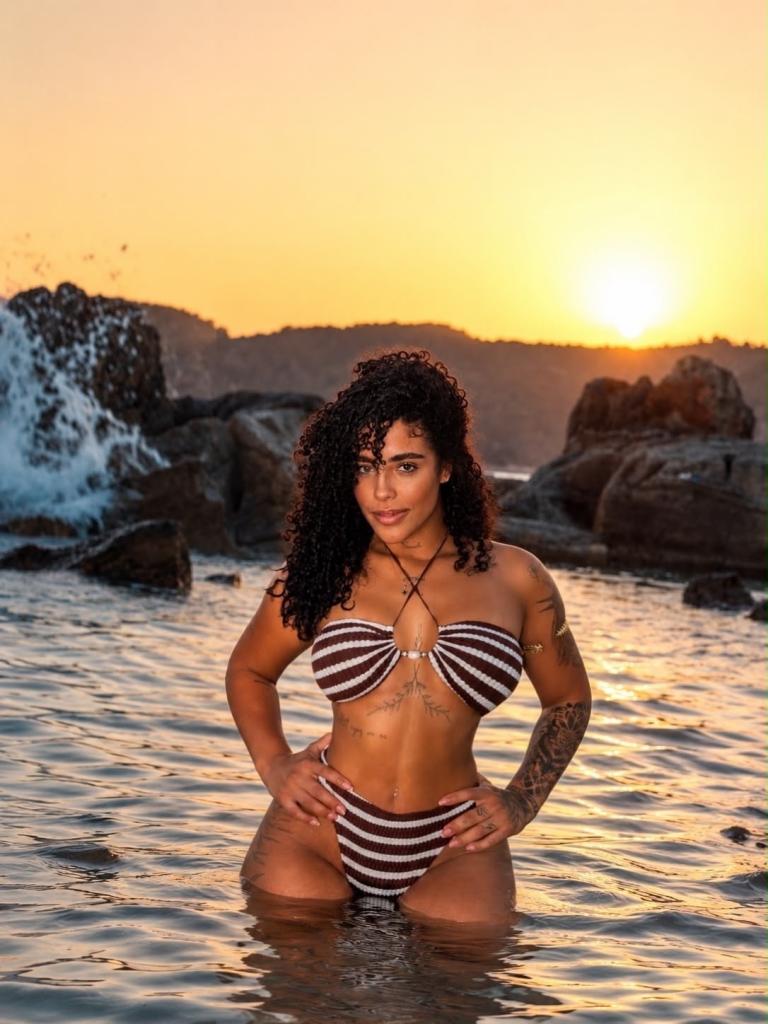 Chica busca chico en Ibiza: Chica busca chico