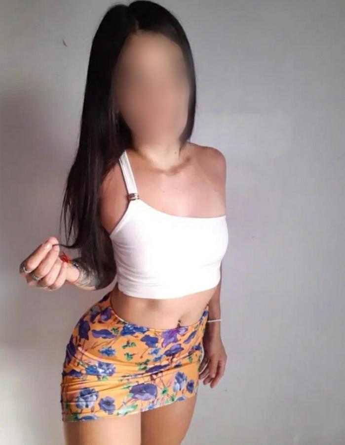 Chica busca chico en Murcia: 