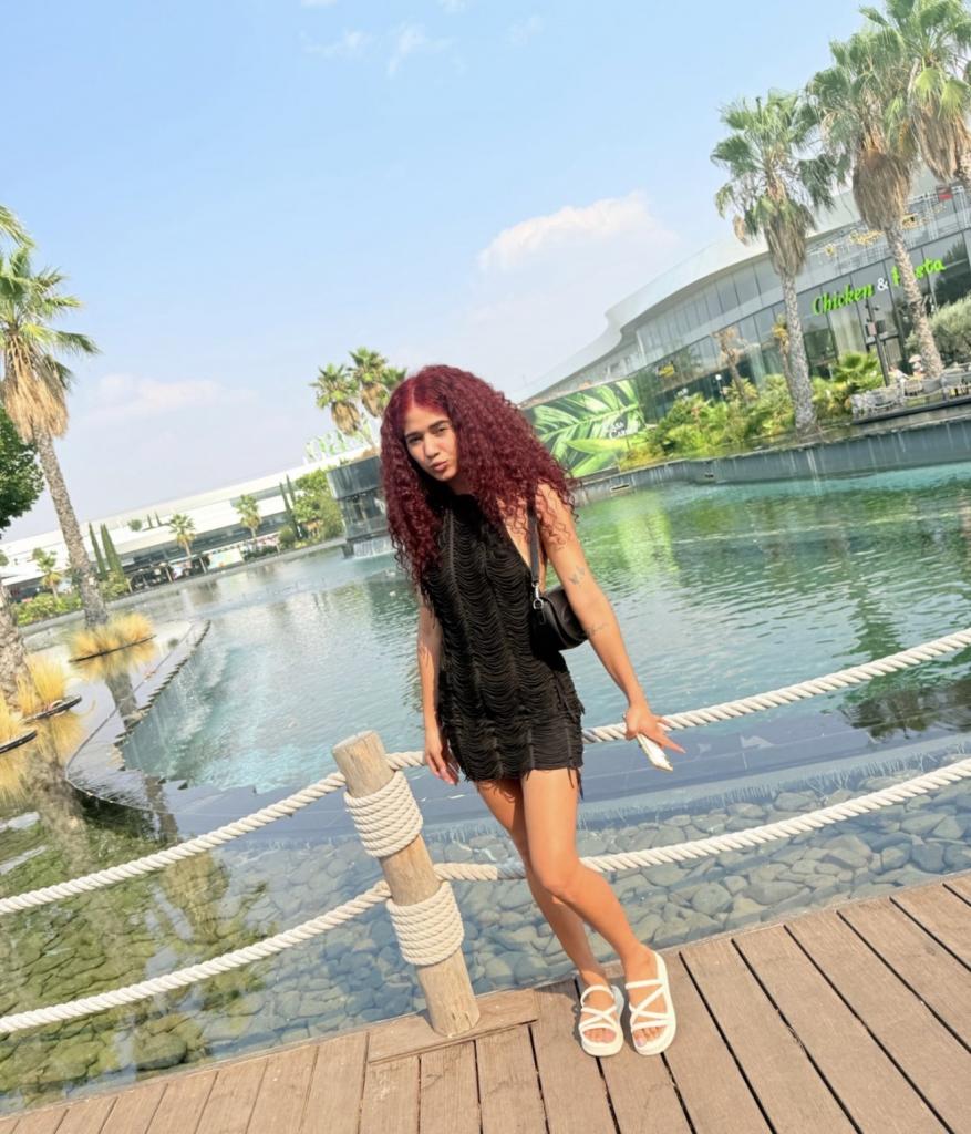 602559993: Chica busca chico en Madrid