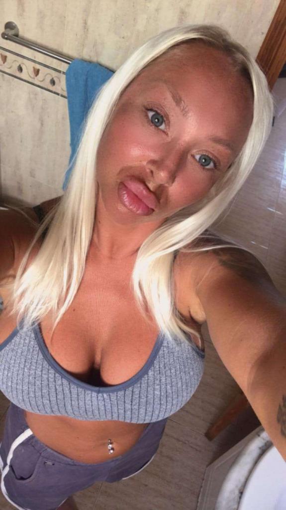 613923830: Chica busca chico en Alicante