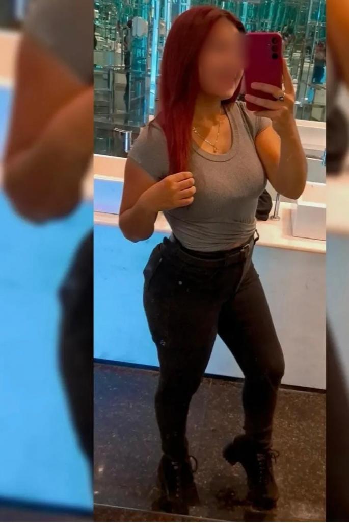 Chica busca chico en Murcia: 