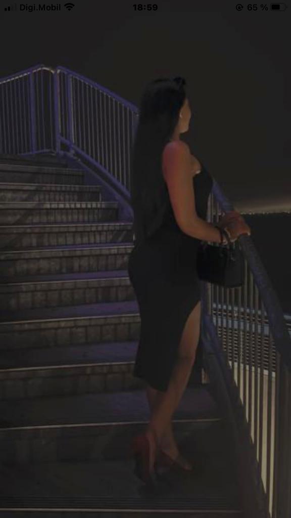 Chica busca chico en Murcia: 