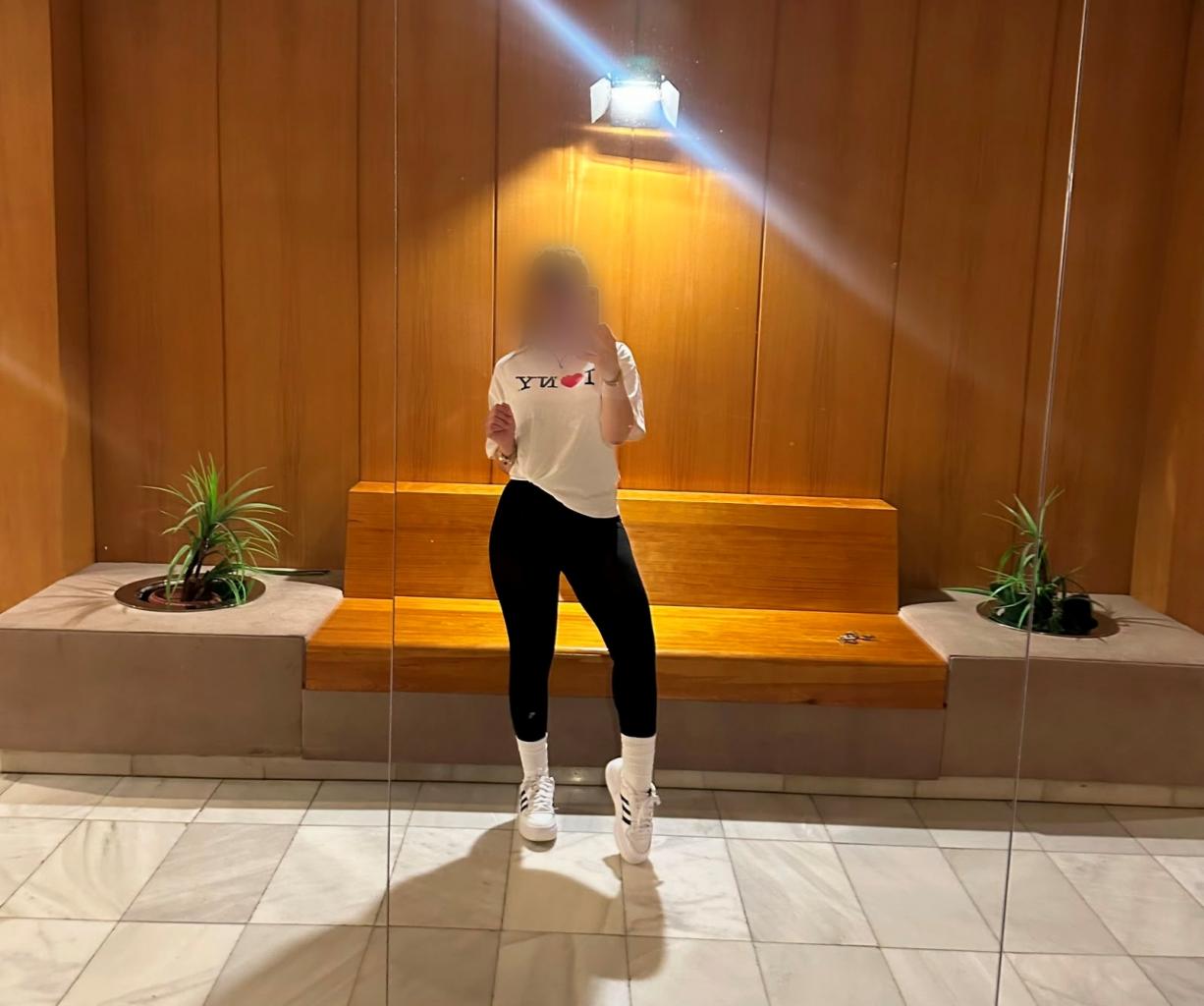 672764750: Chica busca chico en Gerona