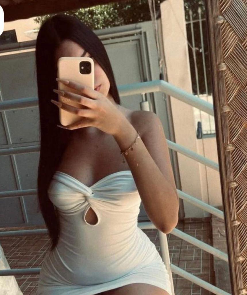 Chica busca chico en Cádiz: 