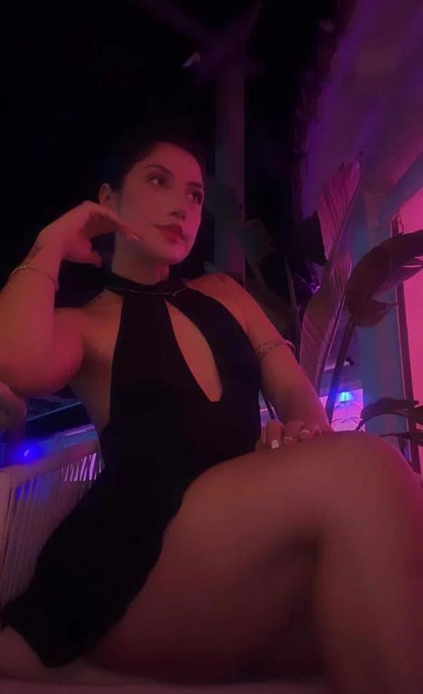 664065862: Chica busca chico en Málaga