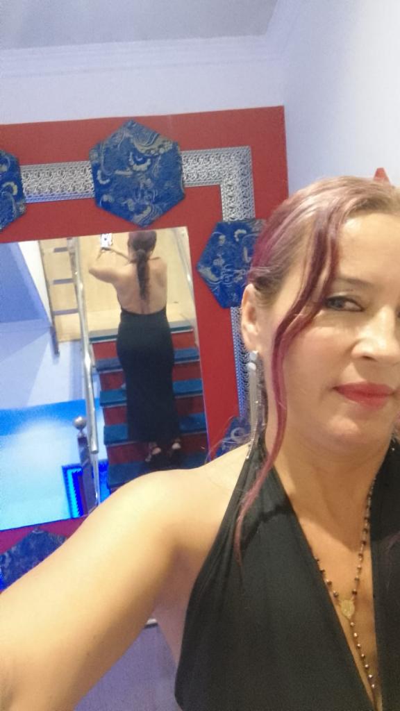 671578066: Chica busca chico en Murcia