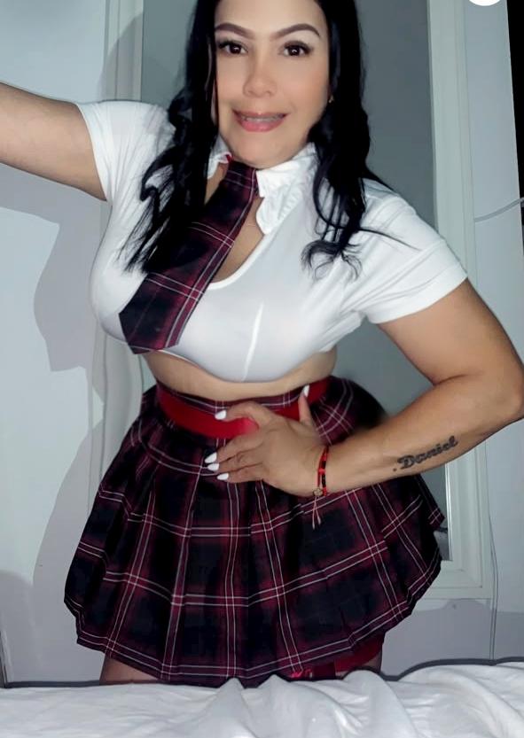 632436241: Chica busca chico en Gerona