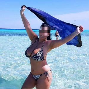614602180: Chica busca chico en Sevilla