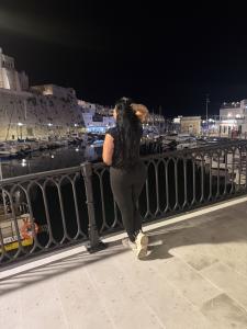 611277256: Chica busca chico en Menorca
