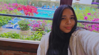 604390313: Chica busca chico en Valencia