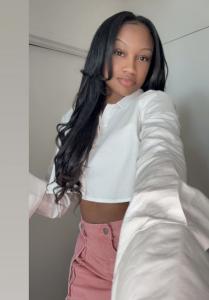 613238470: Chica busca chico en La Coruña