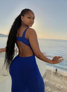 613238470: Chica busca chico en La Coruña