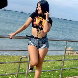 631037396: Chica busca chico en Las Palmas