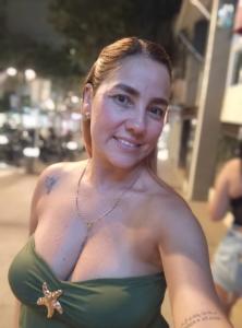 641784181: Chica busca chico en Alicante