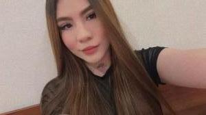 647021611: Chica busca chico en Madrid