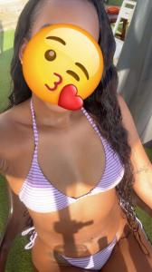 743022631: Chica busca chico en Madrid