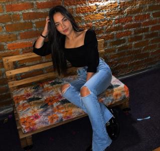 632923765: Chica busca chico en Ibiza