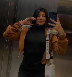 623548067: Chica busca chico en Madrid