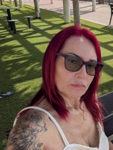 603955016: Chica busca chico en Murcia