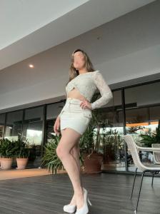 624266877: Chica busca chico en Madrid