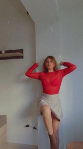 613320357: Chica busca chico en Murcia
