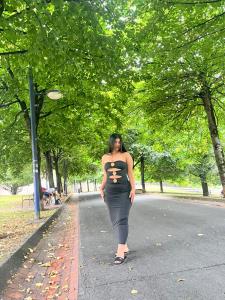 663344205: Chica busca chico en Madrid