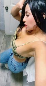 677450944: Chica busca chico en Madrid
