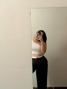 742056398: Chica busca chico en Cádiz