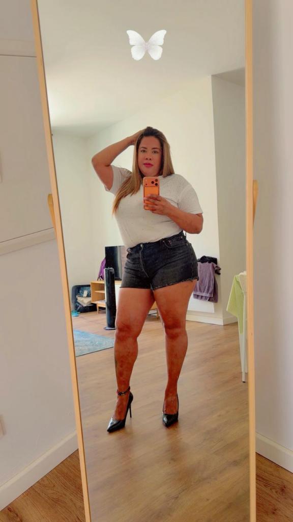 686144837: Chica busca chico en Cantabria
