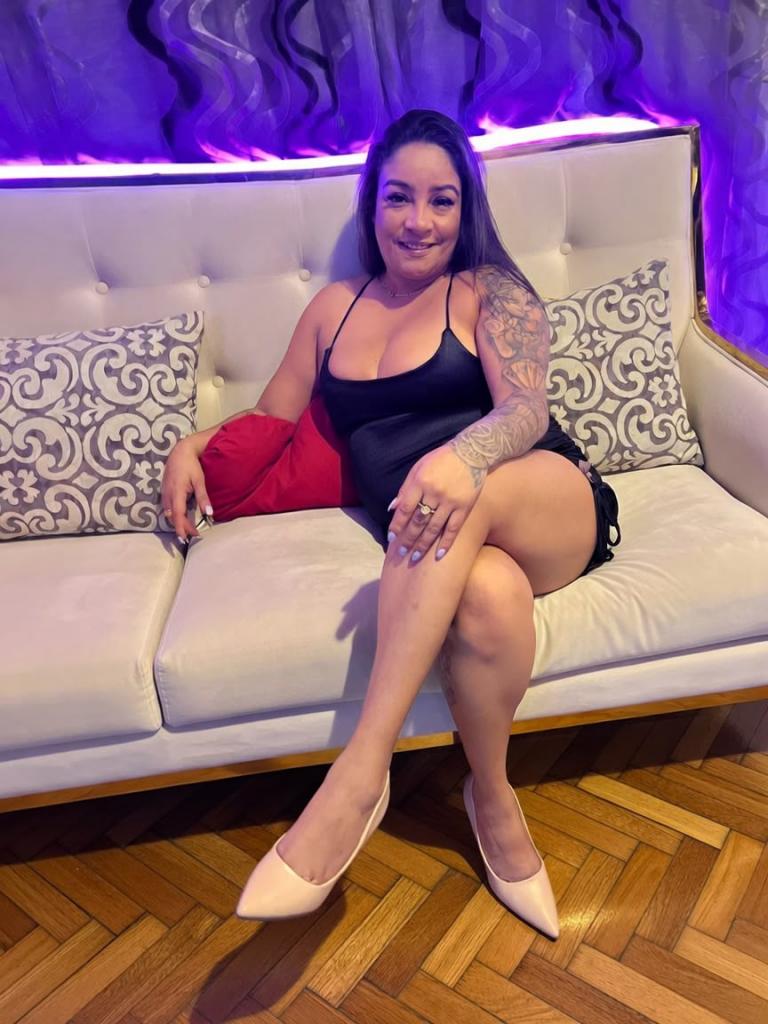Chica busca chico en Alicante: 