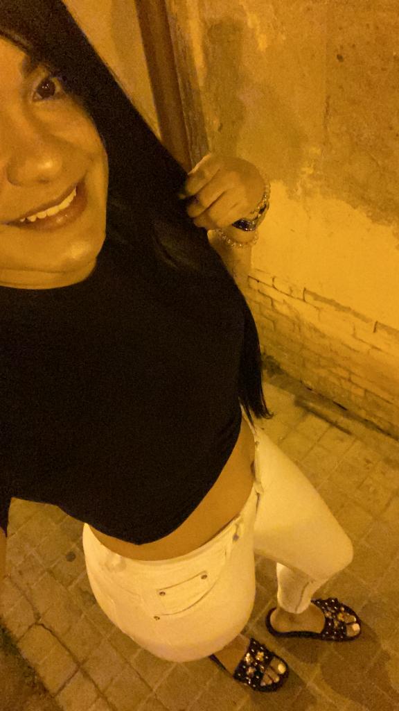 614988334: Chica busca chico en Valencia