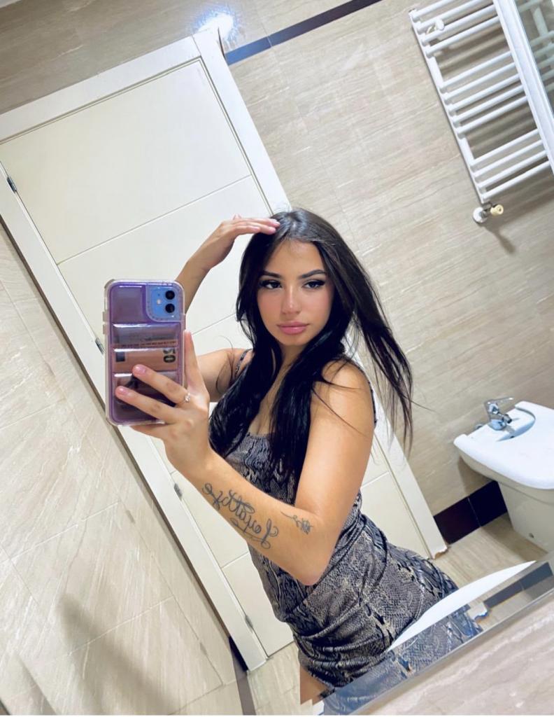 602559993: Chica busca chico en Madrid
