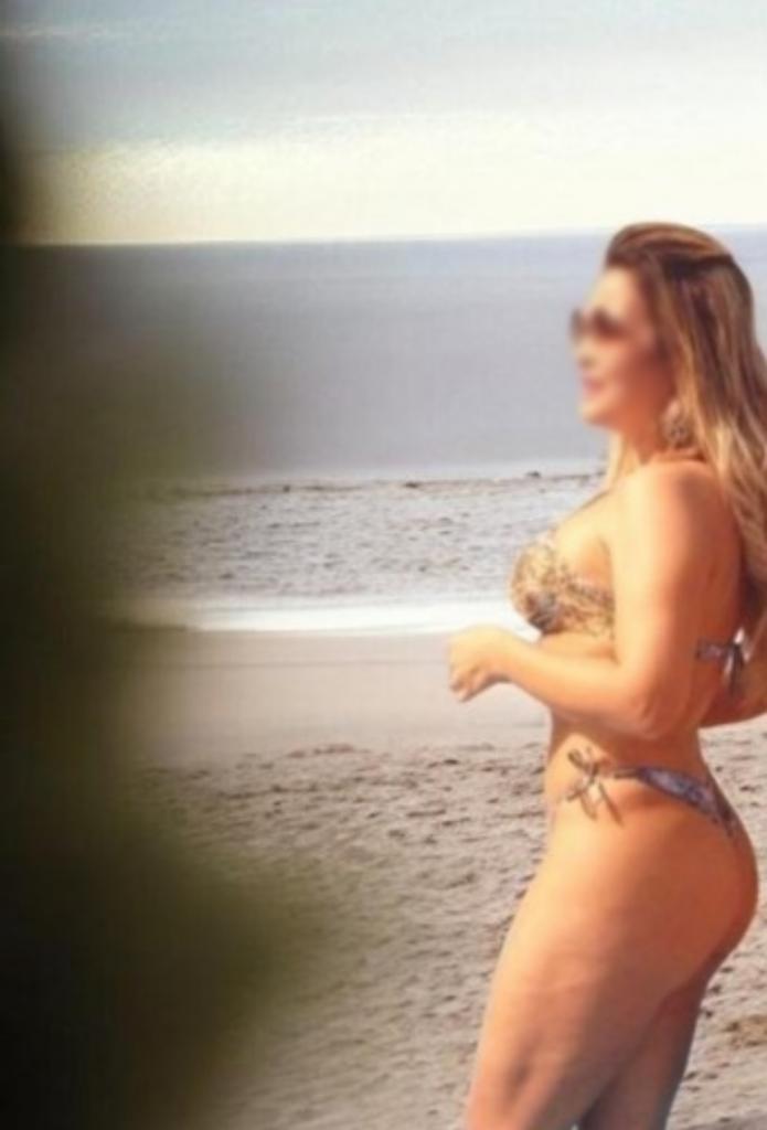 692565260: Chica busca chico en Almería