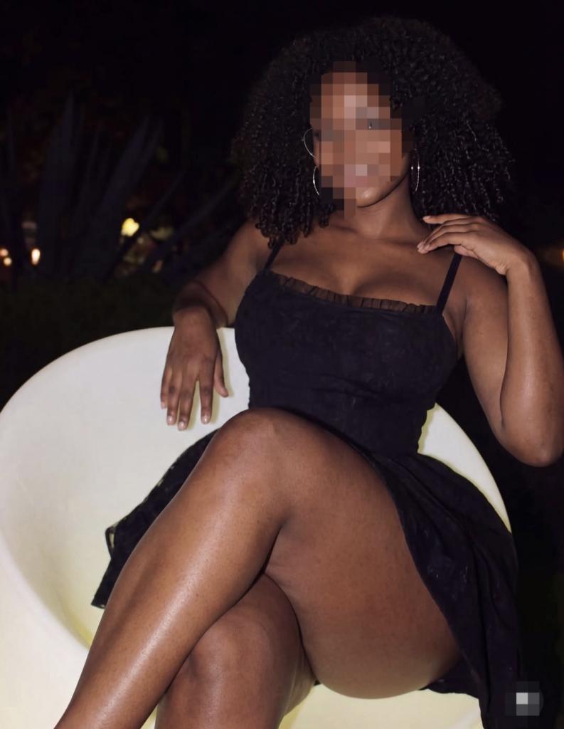 Chica busca chico en Barcelona: 